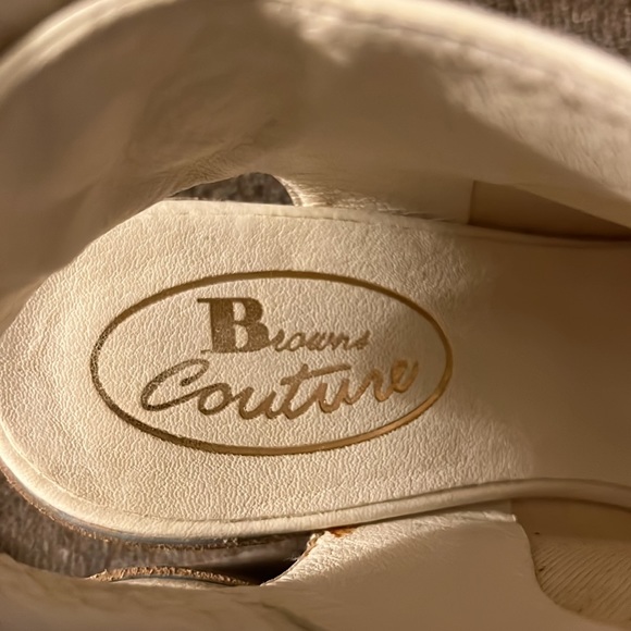 Open toed sandals from Browns Couture - Picture 4 of 5
